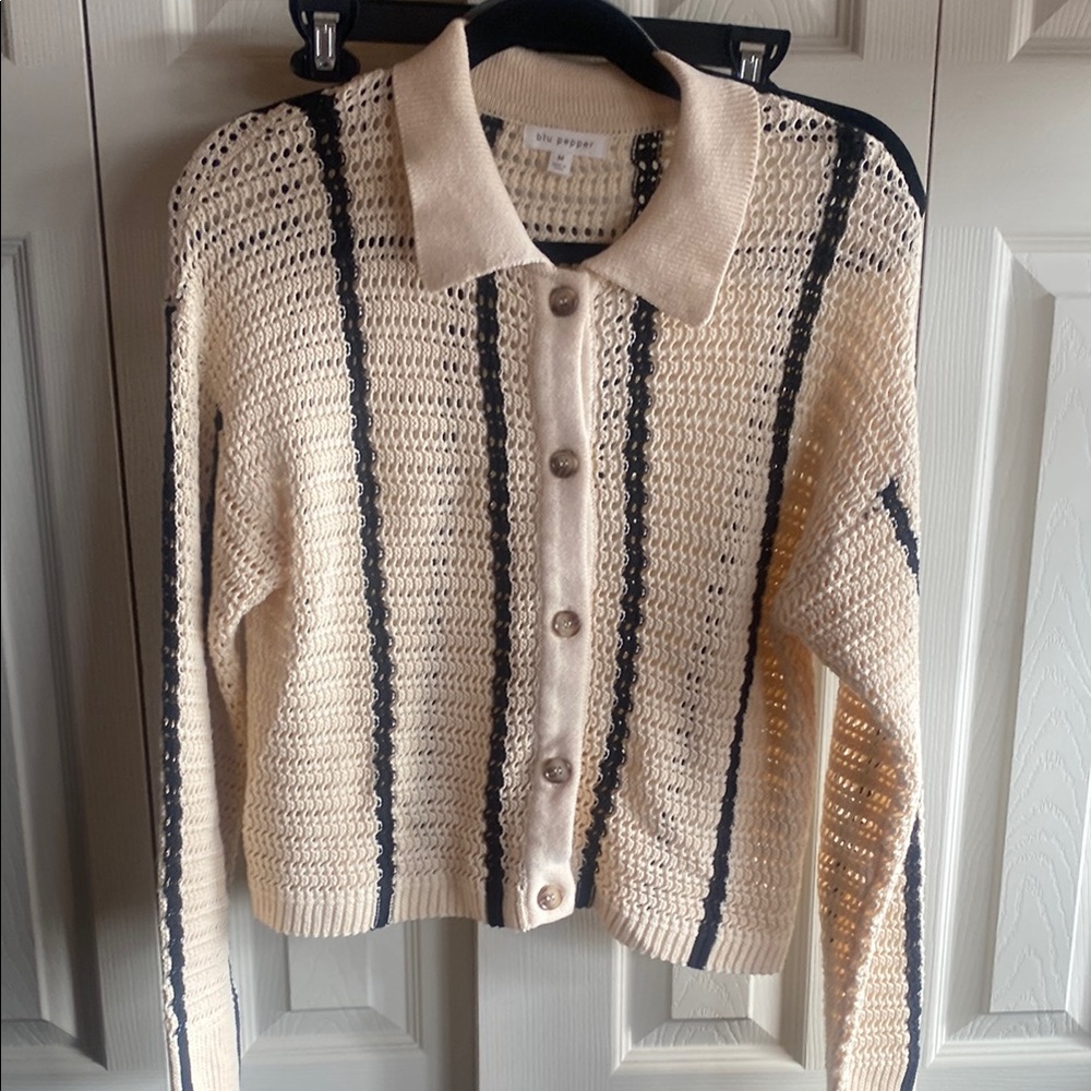 Blu Pepper NWT Back Tie Open Stitch Collared Long Sleeve 100% Cotton Sweater - Picture 4 of 13